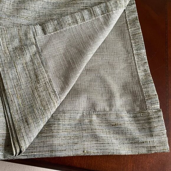 🎬✨Tv Show “UMBRELLA ACADEMY ” - (Set of x2) Custom Drapes -Ray Chestnut Alison - Picture 6 of 15